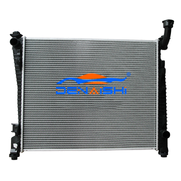Radiatoro por Dodge Durango 3.0L V6 11-12 MT