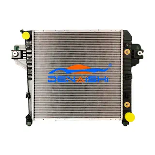 radiatoro por Dodge Liberty Limited V6 3.7L 02-06 ĉe
